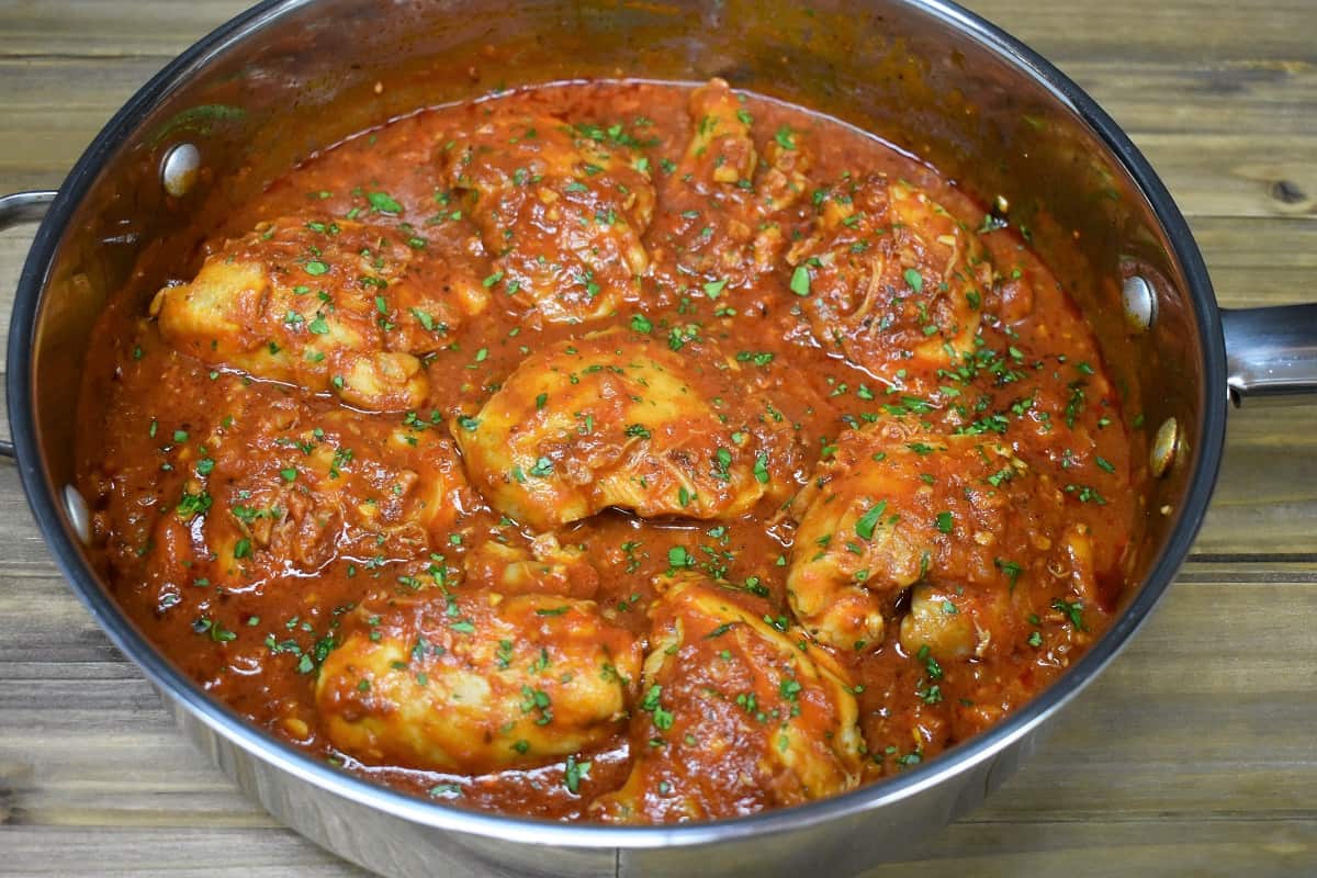 Pollo en salsa